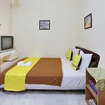 Lite Rooms Bogor Guest House